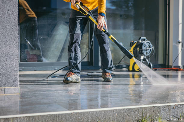 Why Choose Our Certified Pressure Washing Experts for Your Project Needs in Ringgold, LA?
